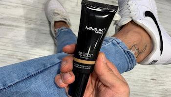 How To Cover Redness and Acne Naturally