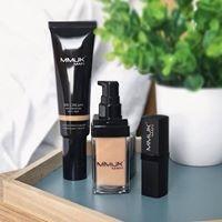 How to Cover Forehead Fine Lines